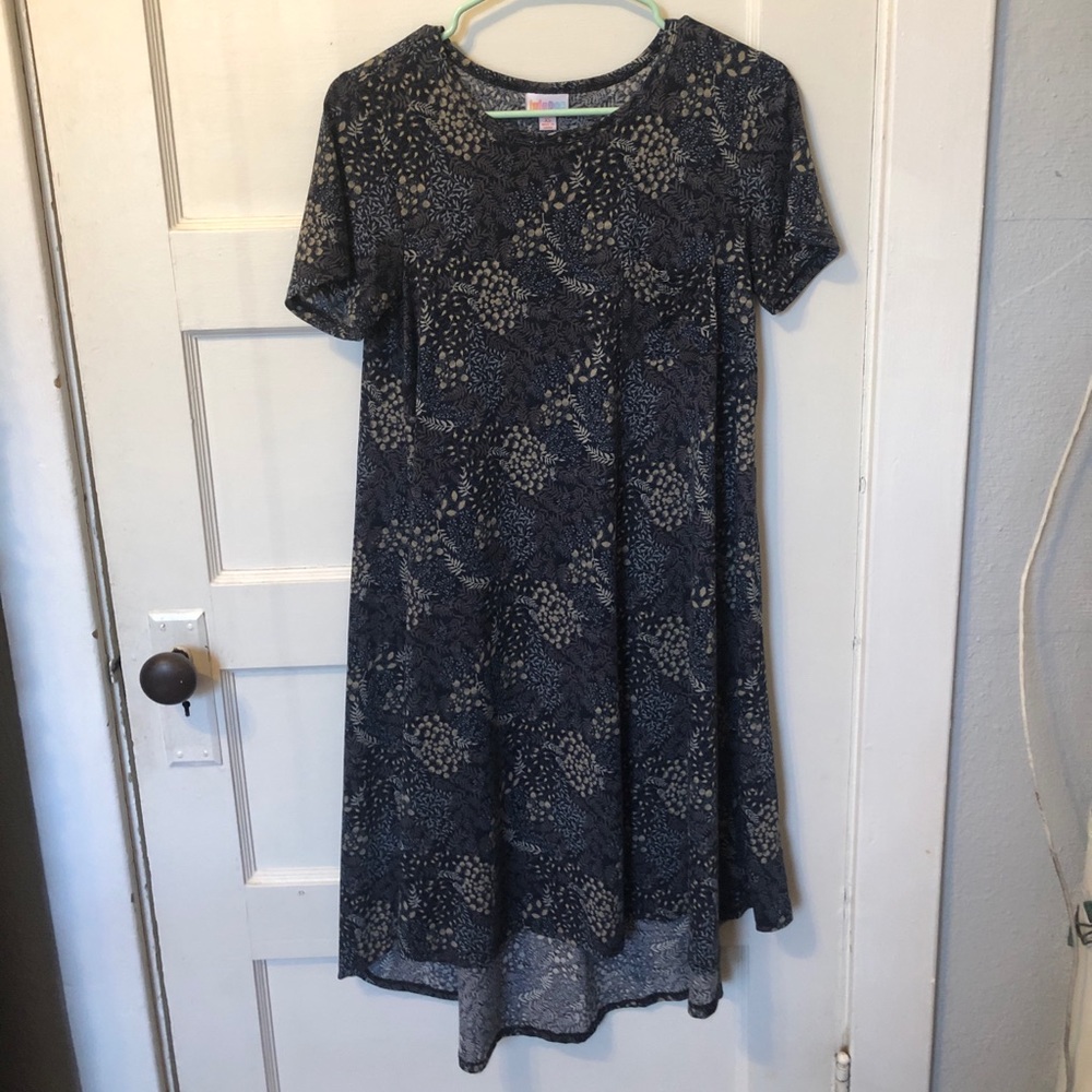 DARK FLORAL DRESS